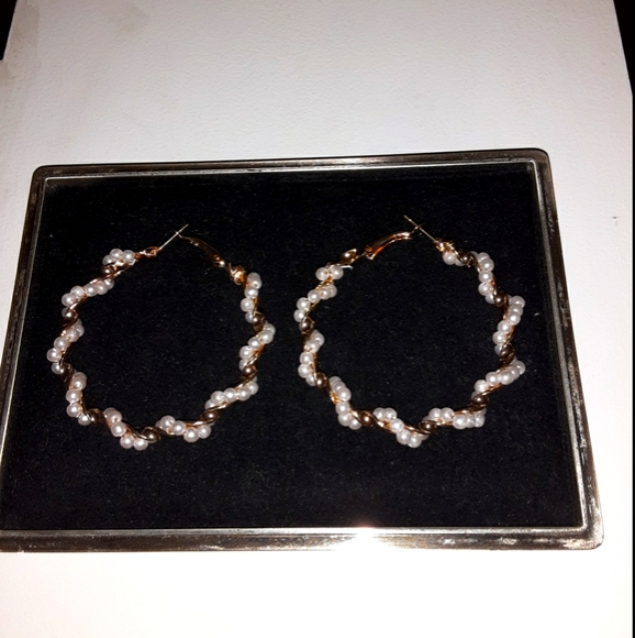 Fashion Jewelry Jewelry - NWOT! FASHION EARRINGS! NEW WITHOUT TAGS!